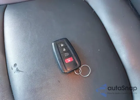 2021 Toyota Rav4 Hybrid Limited from USA, damaged, VIN 4T3D6RFV2MU012577